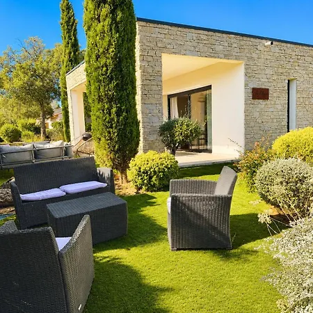 Vila Mado 4 Bedrooms, Pool, 6 Personnes, Ste Lucie De Porto Vecchio Zonza
