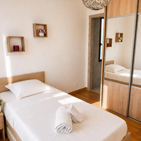 Vila Mado 4 Bedrooms, Pool, 6 Personnes, Ste Lucie De Porto Vecchio *